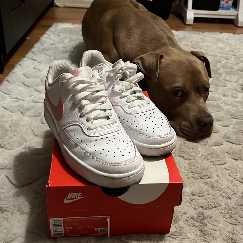 Nike shoes
